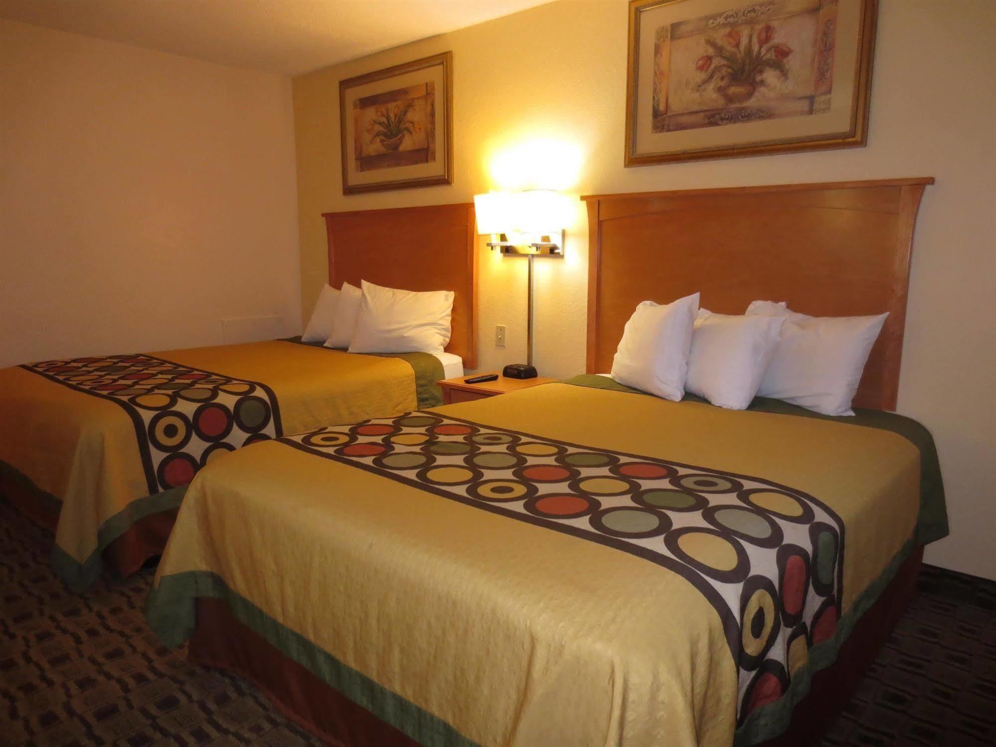 American Best Value Inn Lawrence Kültér fotó